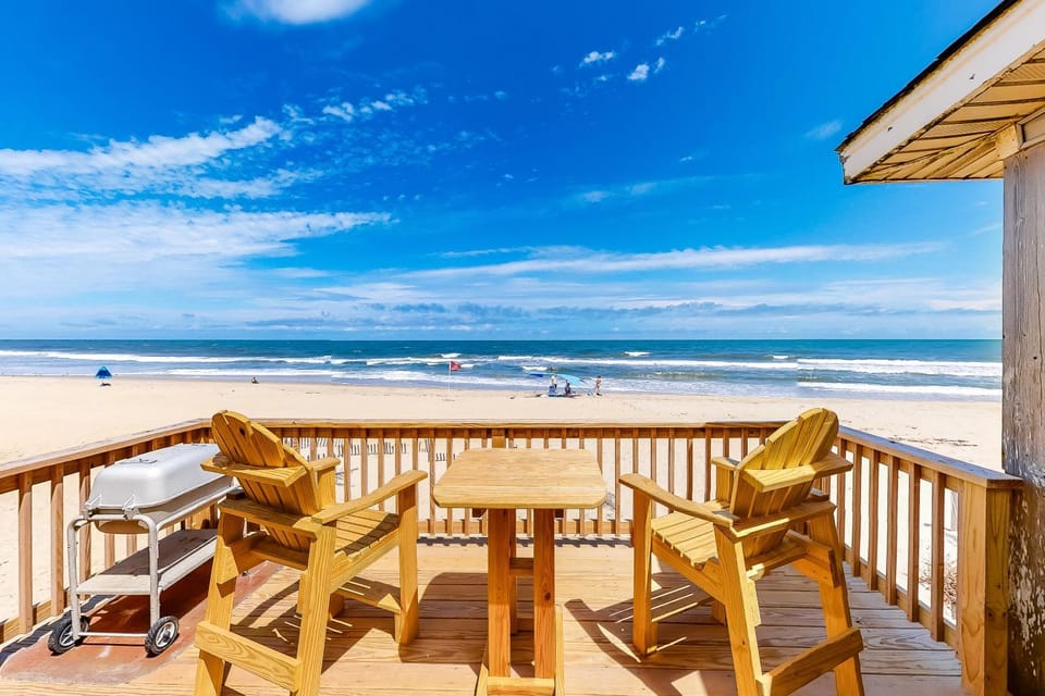 Blissful Beach House OBX Village House in Nags Head