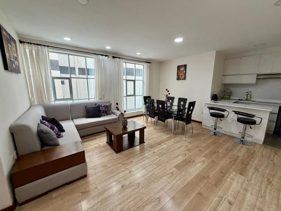 Luxurious 1-bedroom apartment in San Miguel Apartment in La Paz