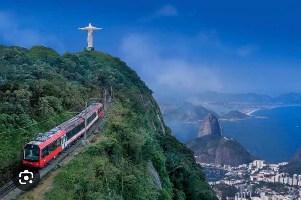 Prime Ipanema 2 Min Walk to Beach 3BR for 6 Apartment in Rio de Janeiro