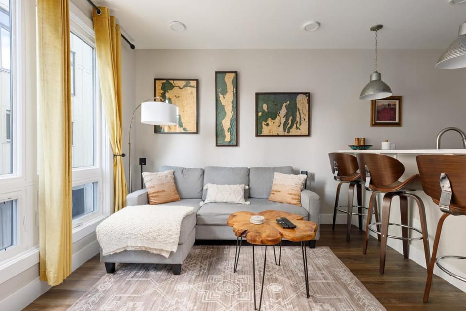 Living room, Seating area