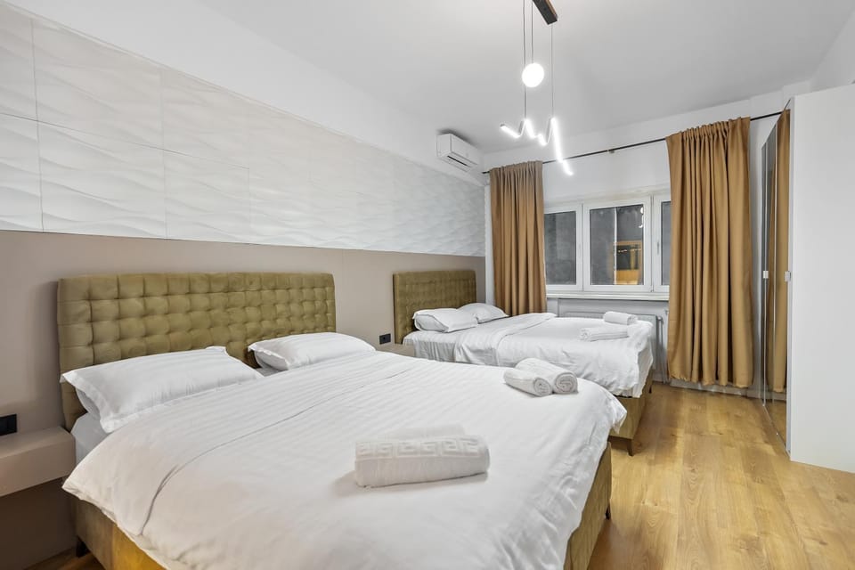 Grand Conta Residence 4BR & 2 Balconies Apartment in Bucharest
