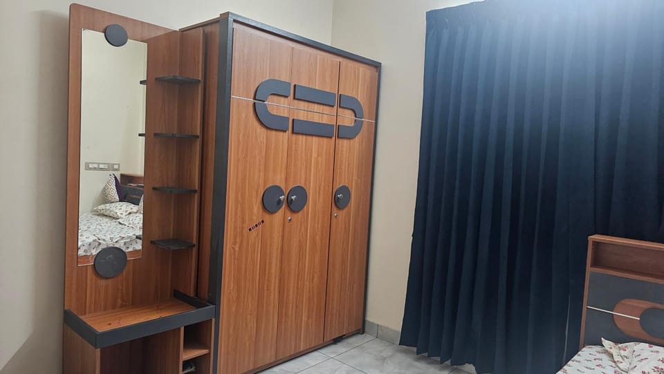 wardrobe