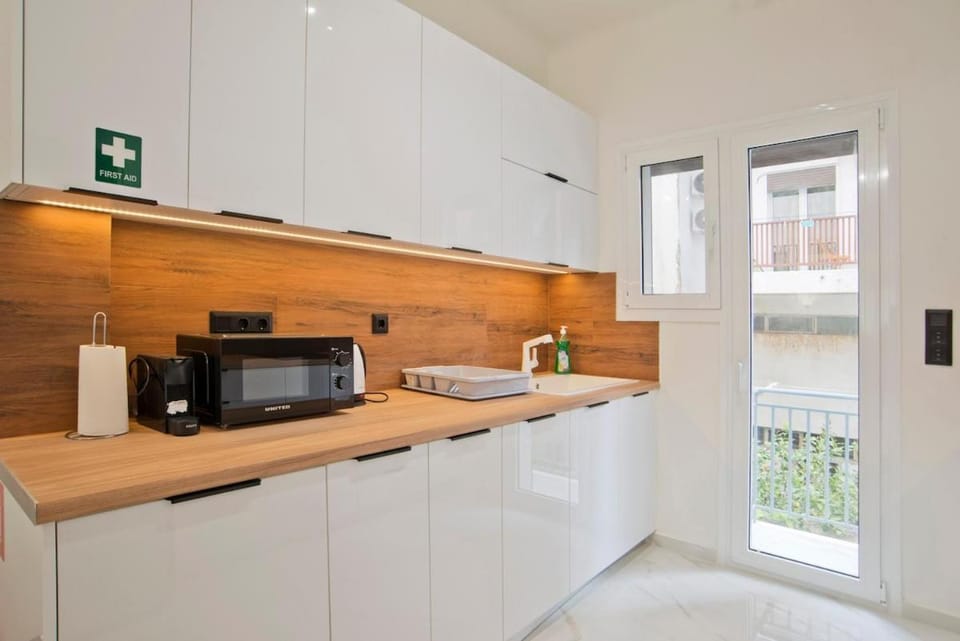 Athenian Glow Fully Renovated Apartment Apartment in Athens