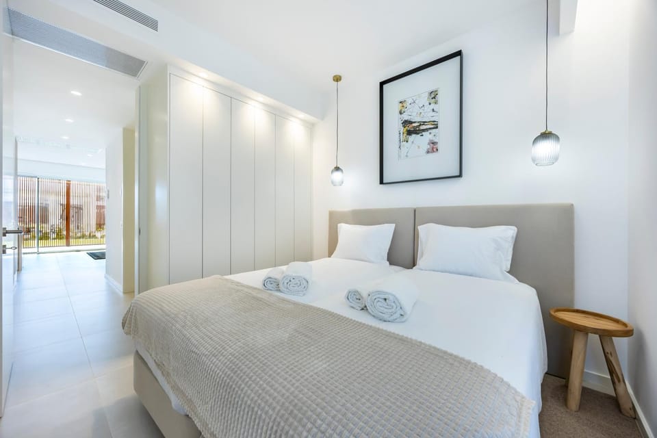 Novo T2 com piscina -burgau Apartment in Luz