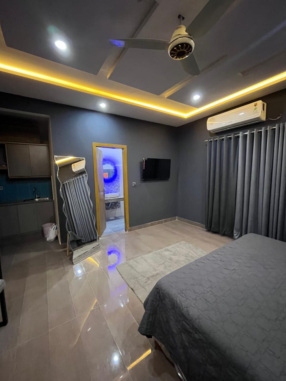 Livora stays Modern studio apartment Apartment in Punjab