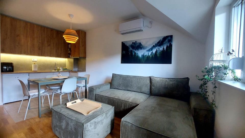 My Life 19 - Green Hill Apartment in Serbia