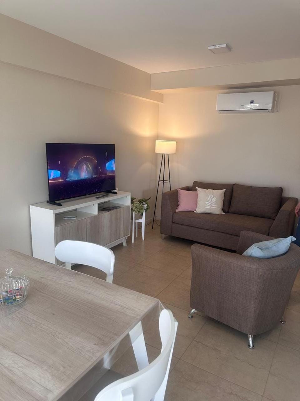 TV and multimedia, Living room