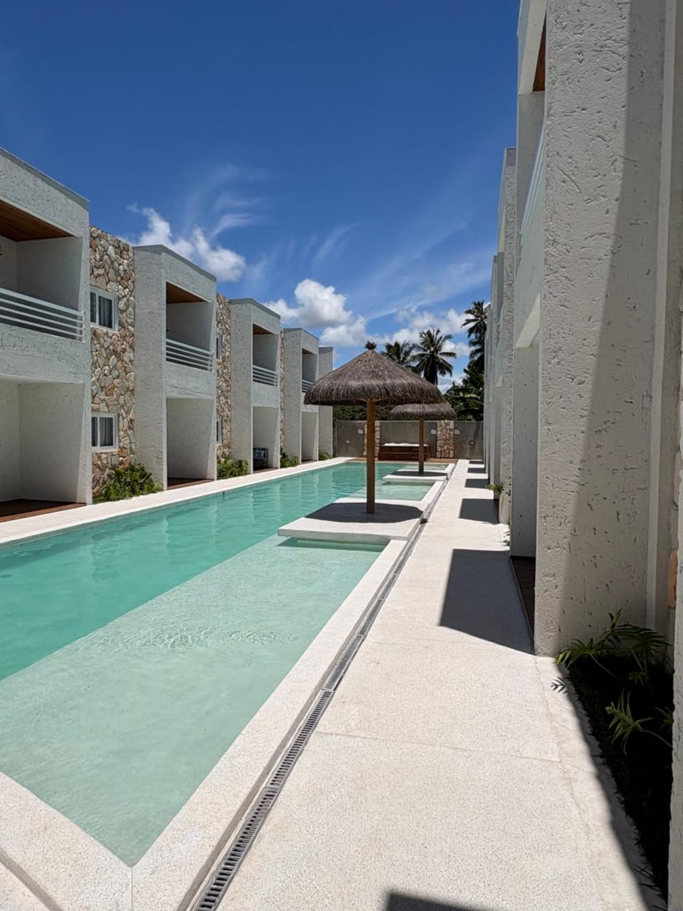 Hot Tub, Swimming pool