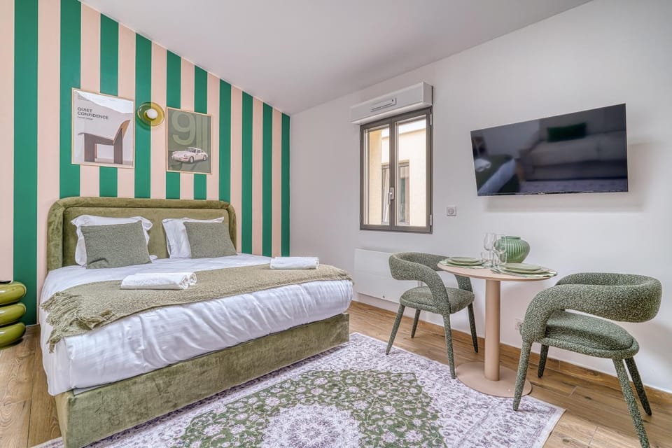 Get My Hatch Appart 'Hôtel Saint-denis Hotel in Saint-Denis, France