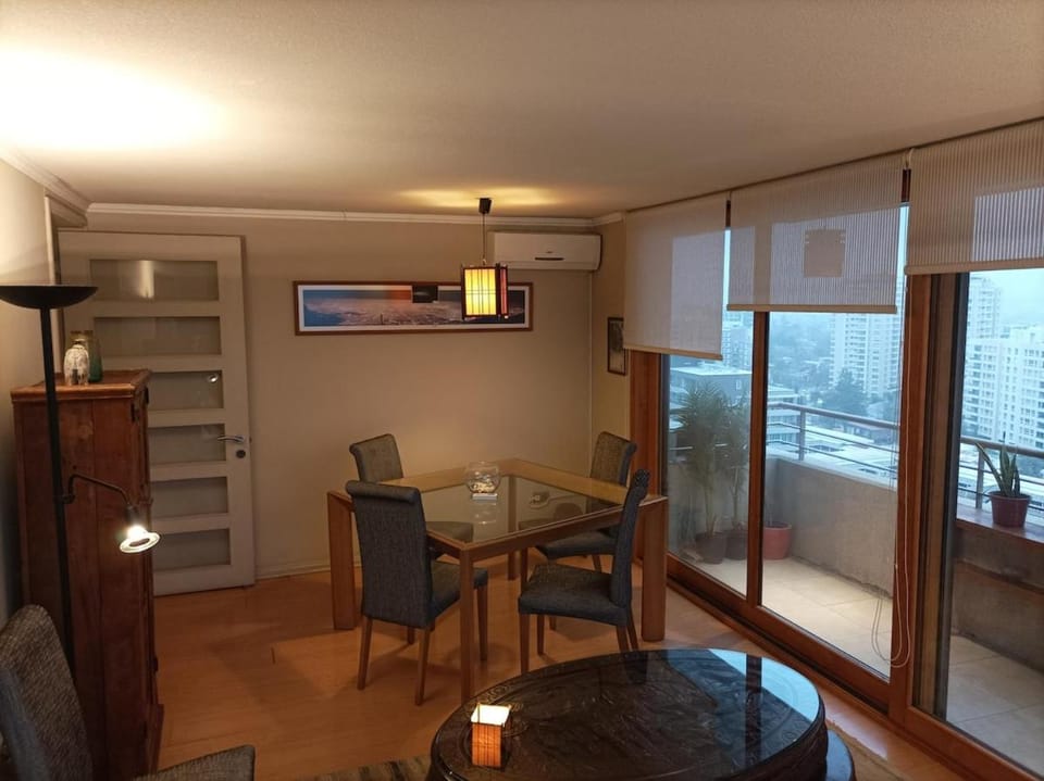 Dining area, Dinner