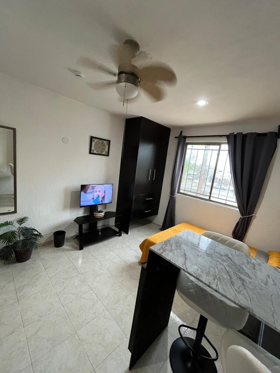 TV and multimedia, Bedroom, wardrobe