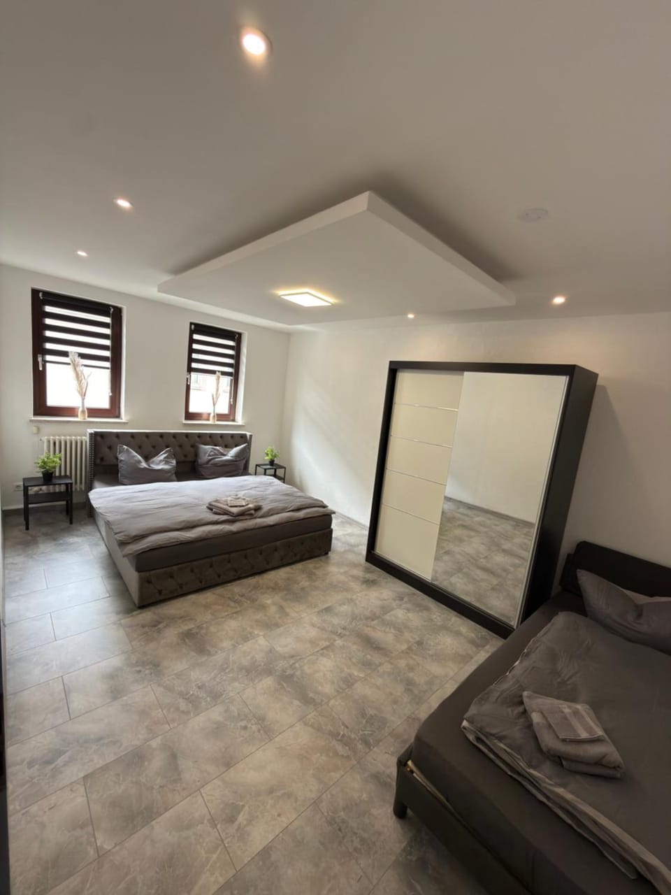 Casa Antić Große Moderne 50qm Wohnung direkt im Zentrum WLAN ist Kostenlos 1-4 Personen Apartment in Thuringia, Germany
