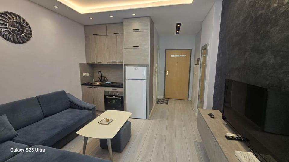 TV and multimedia, Kitchen or kitchenette