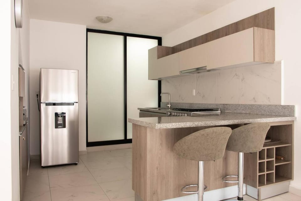Residencia Espaciosa con Alberca y Aire Acondicionado en El Refugio House in Santiago de Queretaro