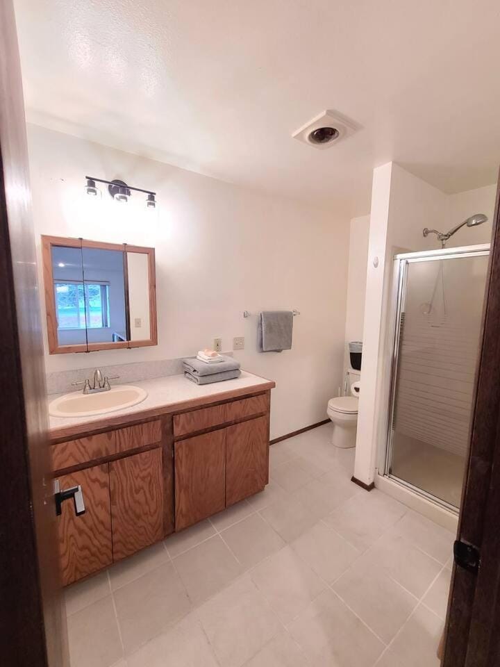 Chic Tacoma Loft- The Urban Nest - Tacoma PNW Bed and Breakfast in Tacoma