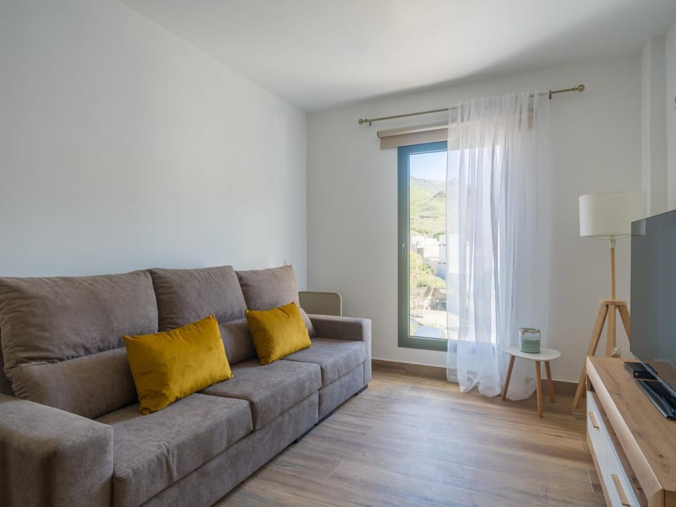 Communal lounge/ TV room, Living room