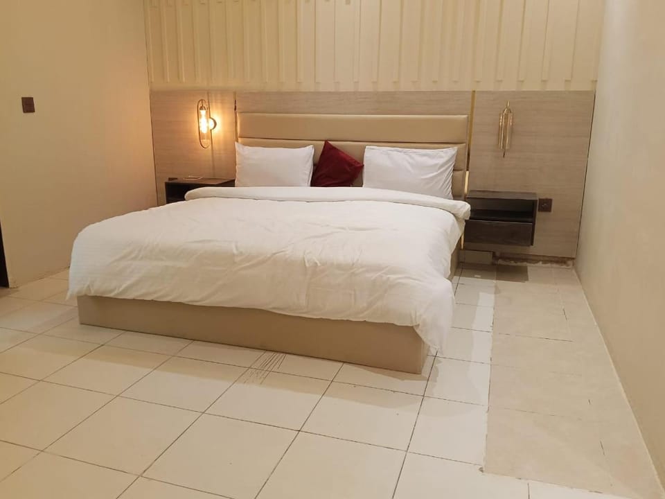 Hotel Bed and Breakfast in Karachi