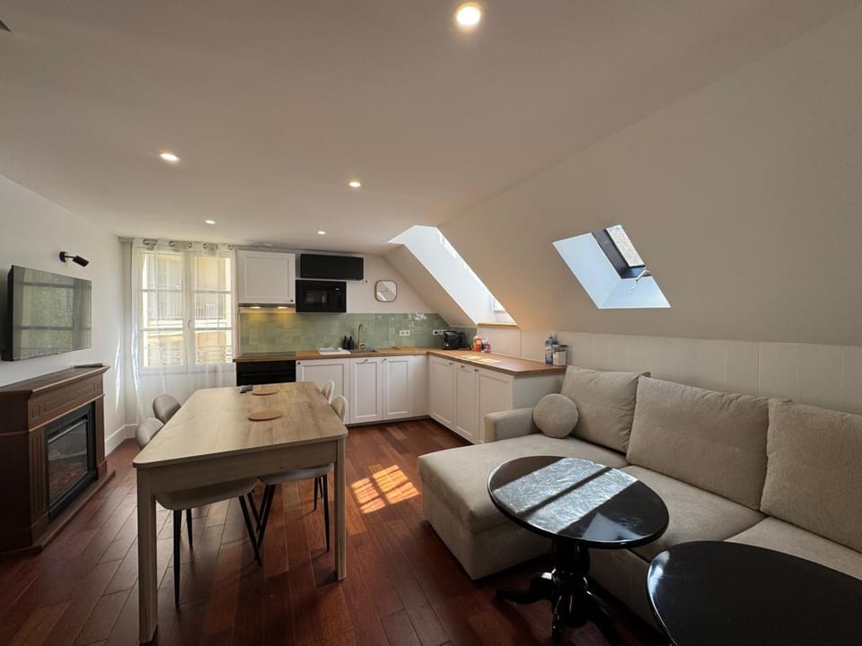 La Grande Orangerie - face Château Rambouillet Apartment in Île-de-France