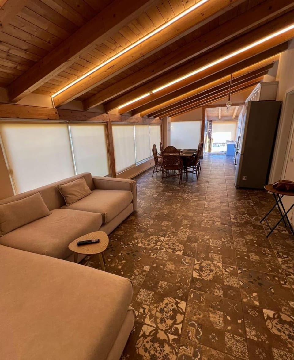 TV and multimedia, Seating area