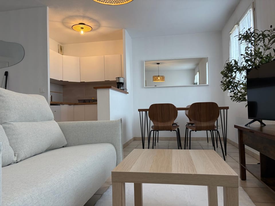 Louane Var 83 Apartment in La Seyne-sur-Mer