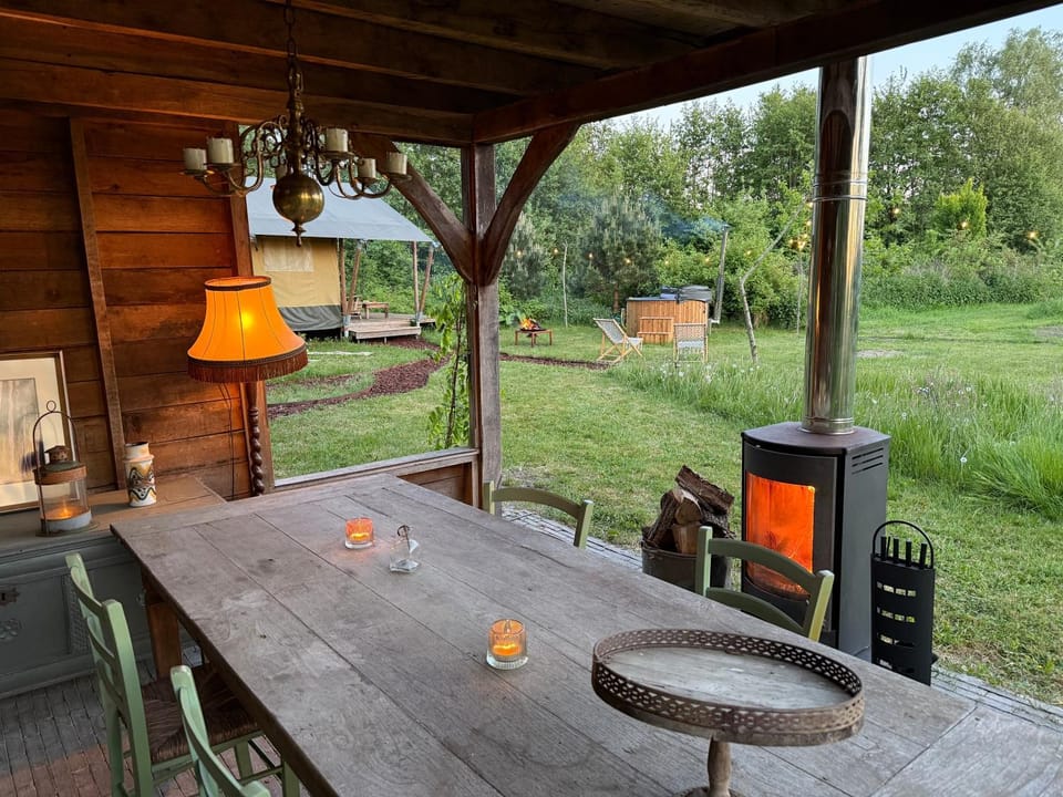 The Love Nest Luxury tent in Gelderland, Netherlands
