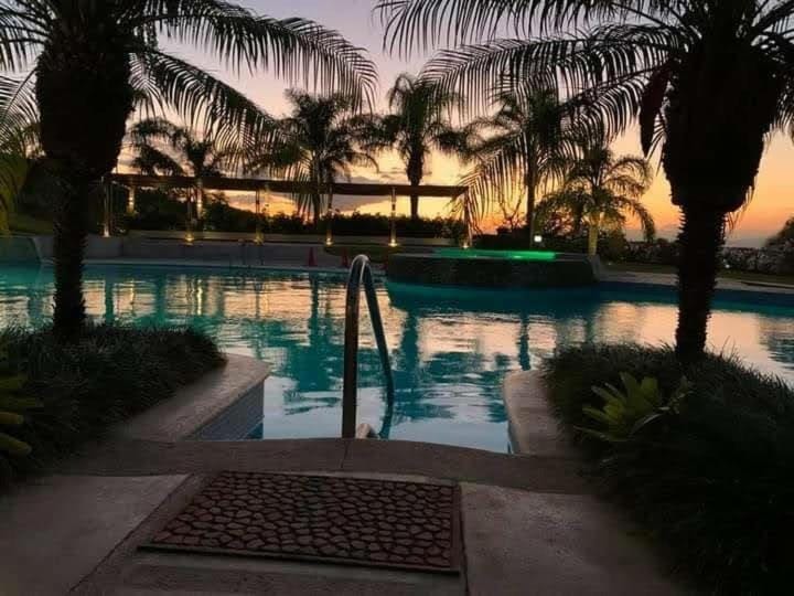 Aparmet, 2 BR, ph Gym, Pool, Restaurant, Tennis, Jacu 4 personas Apartment in San José Province