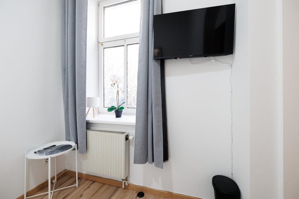 Hostel Belvedere - Central & Renovated Hostel in Vienna