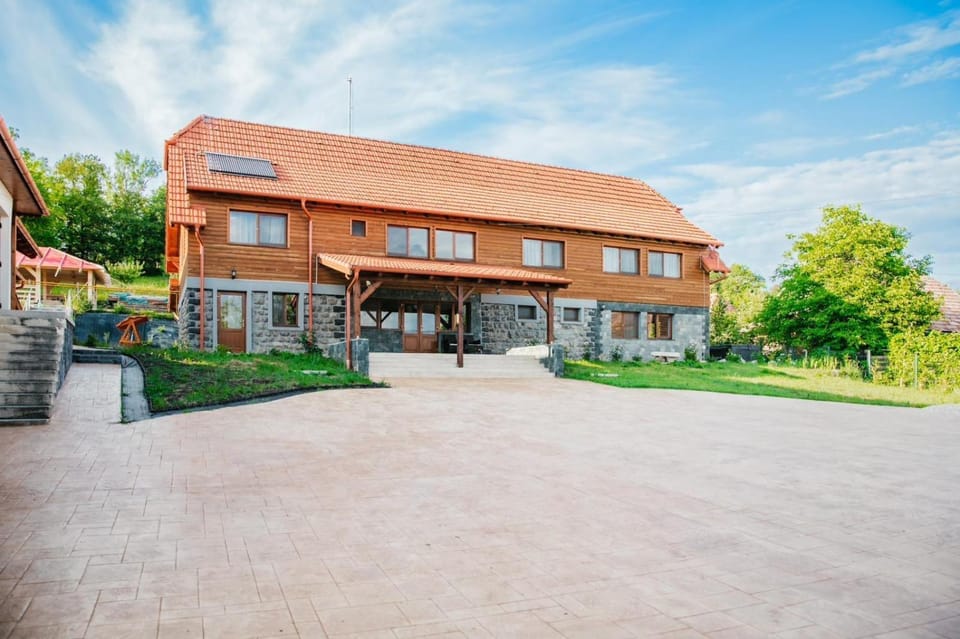 Property building, Parking