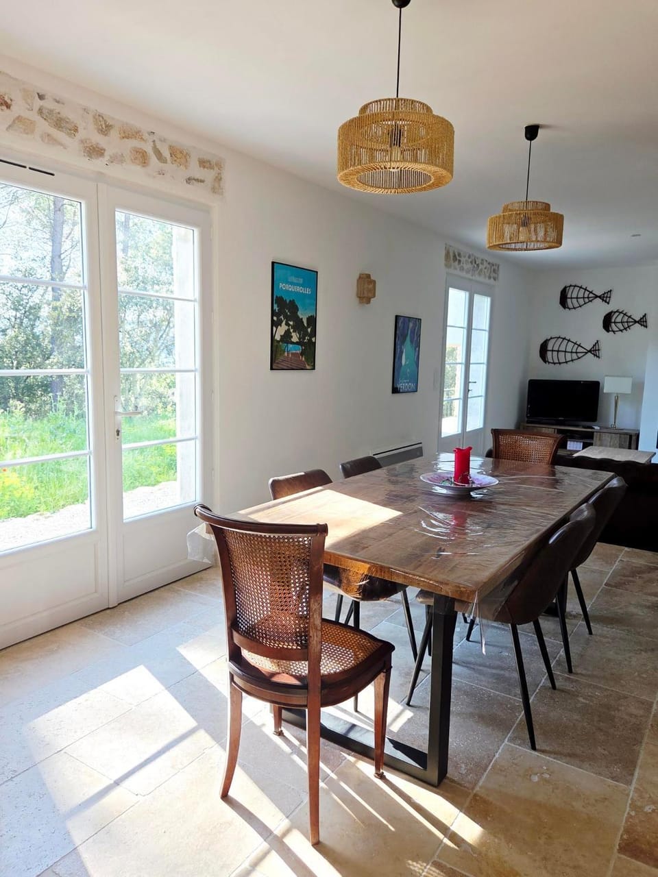 Living room, Dining area