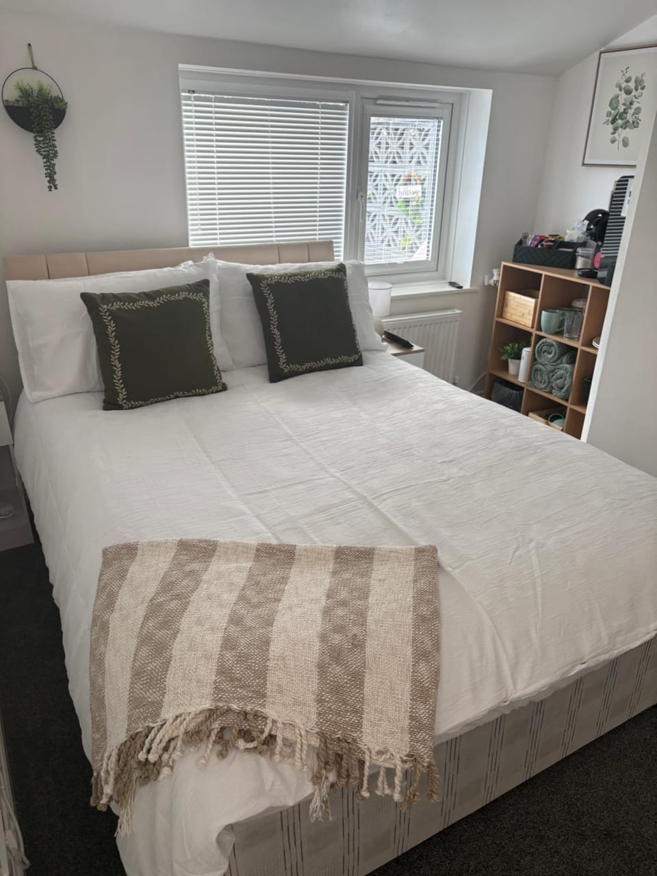 The Snug Guestroom Poole Bed and Breakfast in Poole