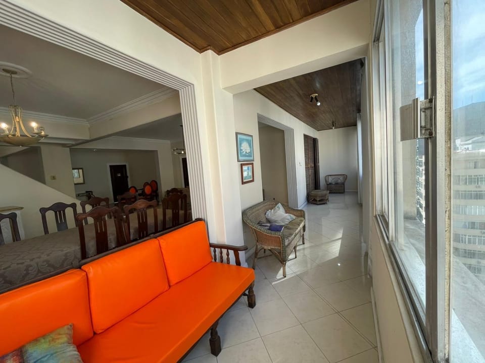 Real Apartments 319 - Esquina da Praia de Copacabana 3 quartos com 2 vagas Apartment in Rio de Janeiro