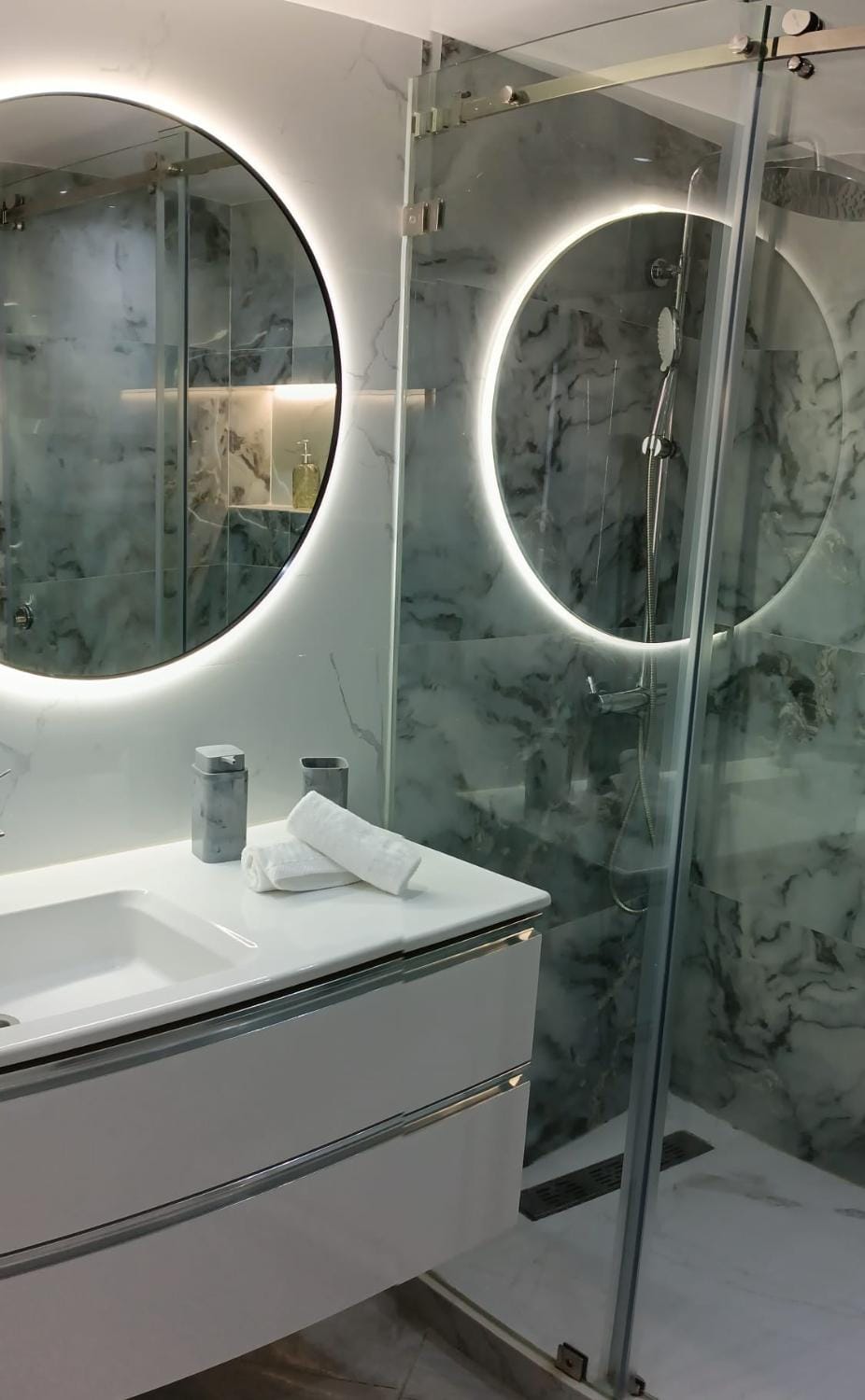 Shower, Bathroom