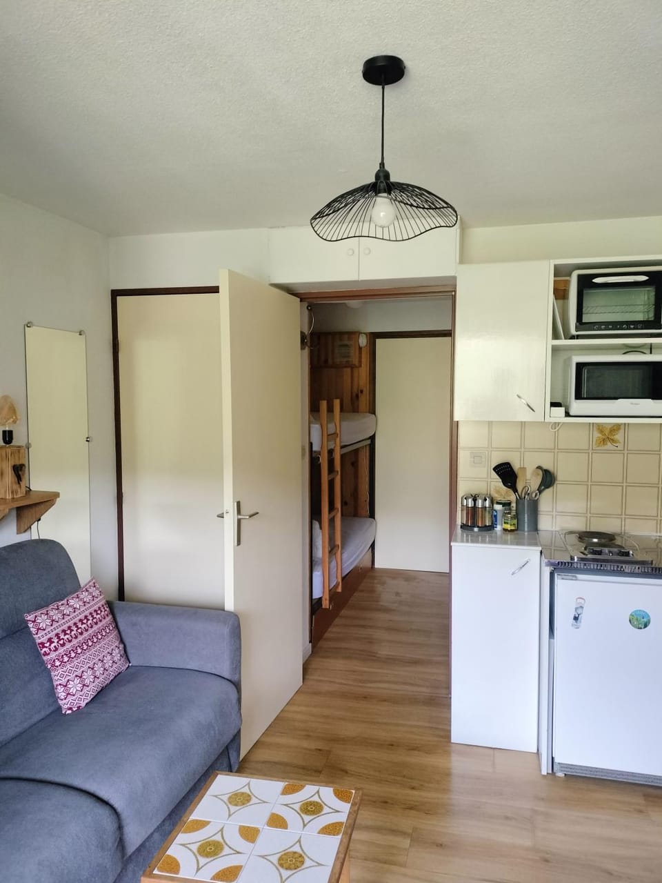 Appartement dans le Jura 4 personnes Apartment in Haute-Savoie