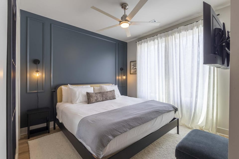 Resort Amenities - Heated Pool Near Broadway Apartment in East Nashville