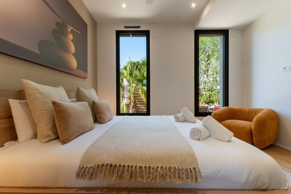 Villa Amphitrite Share beach & happiness Villa in Agde