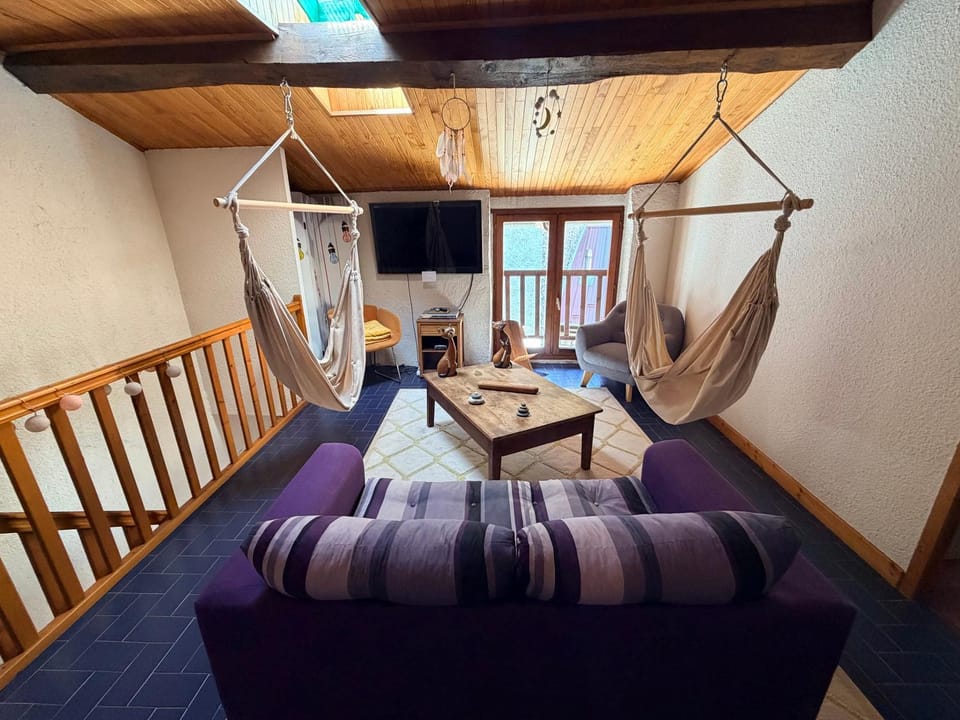 Chez la louve House in Auvergne-Rhône-Alpes