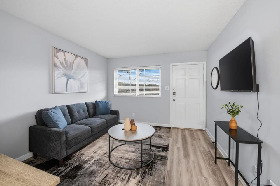 Fresh modern apartment near Durham hotspots Apartment in Durham