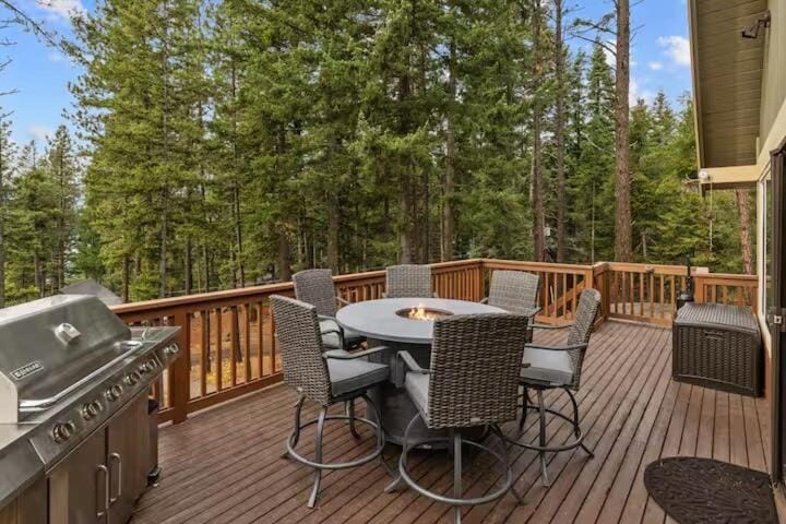 Forest Hideaway Lake Nearby with Epic Views Apartment in Roslyn
