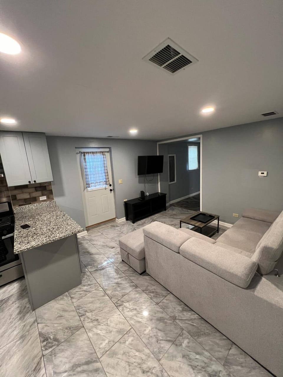 Entire Apartment in Oak Park, IL House in Oak Park