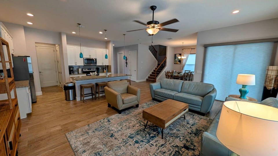 1120-Spacious 4BR All Suites - 20 min to Disney House in Kissimmee