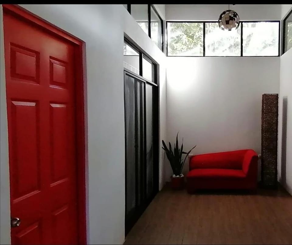Howler Monkey Potrero Beach Apartment in Guanacaste Province