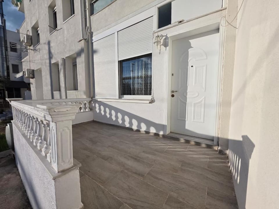 Property building, Facade/entrance, Beach