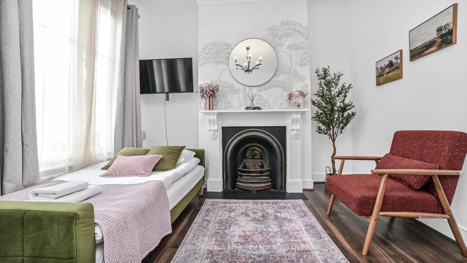 6 Guests - 2BR Flat 2 Min Walk to Emirates Stadium - 3 Mins to Tube Apartment in London Borough of Islington
