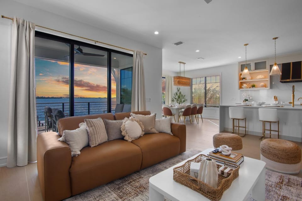 Golden Glow House in Bradenton Beach