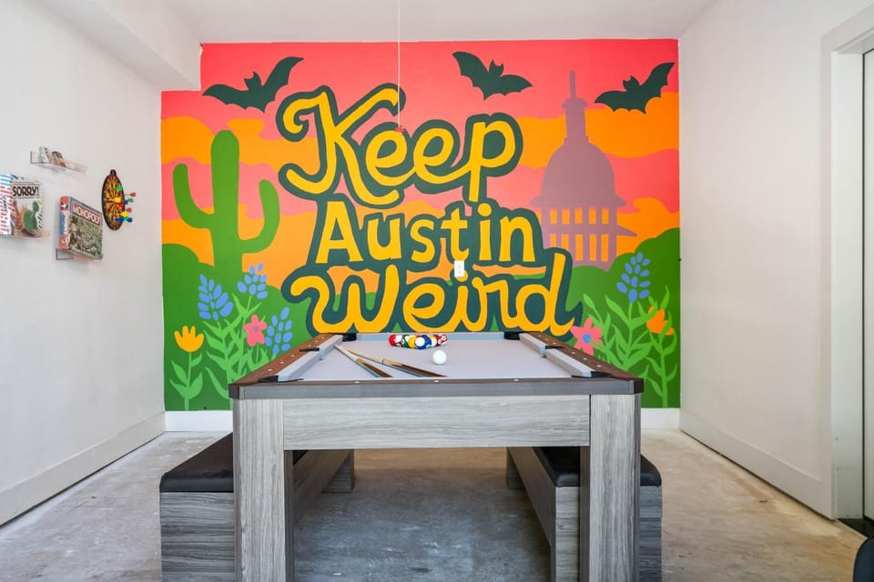 Spacious 5BR Central Austin Home Sleeps 13 House in Austin