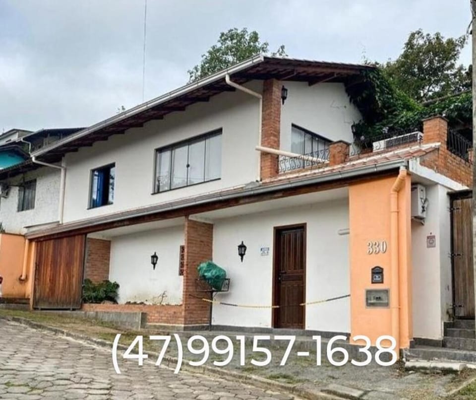 Casa aconchegante 2 quartos! House in Jaraguá do Sul