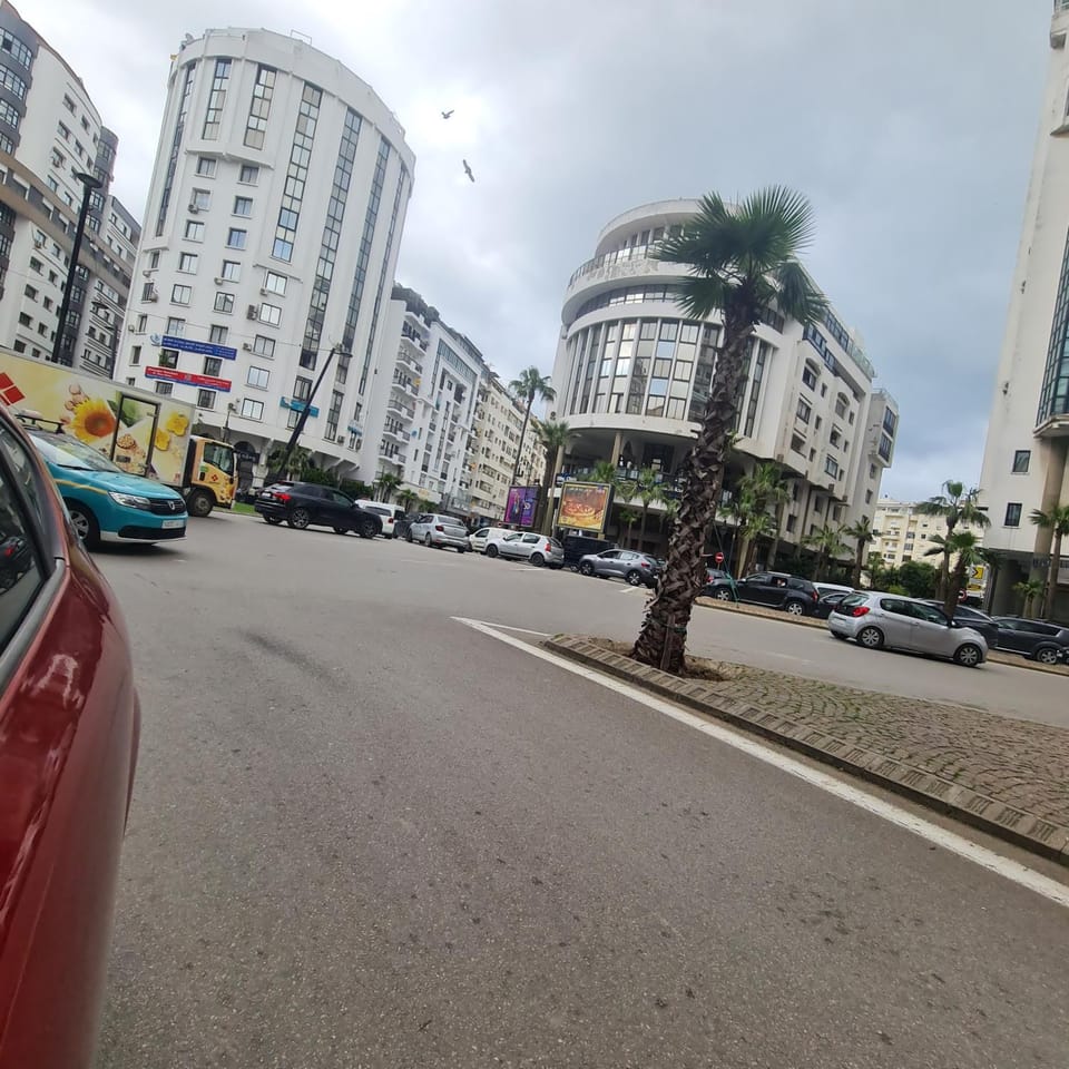 Appartement Av med 5 Apartment in Tangier