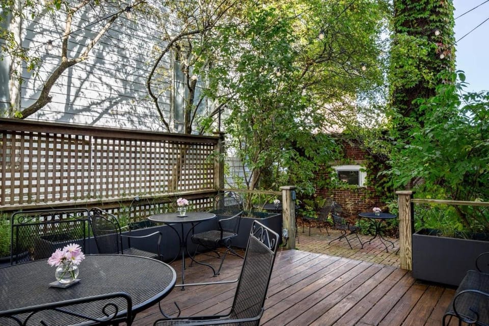Patio, Garden, Balcony/Terrace