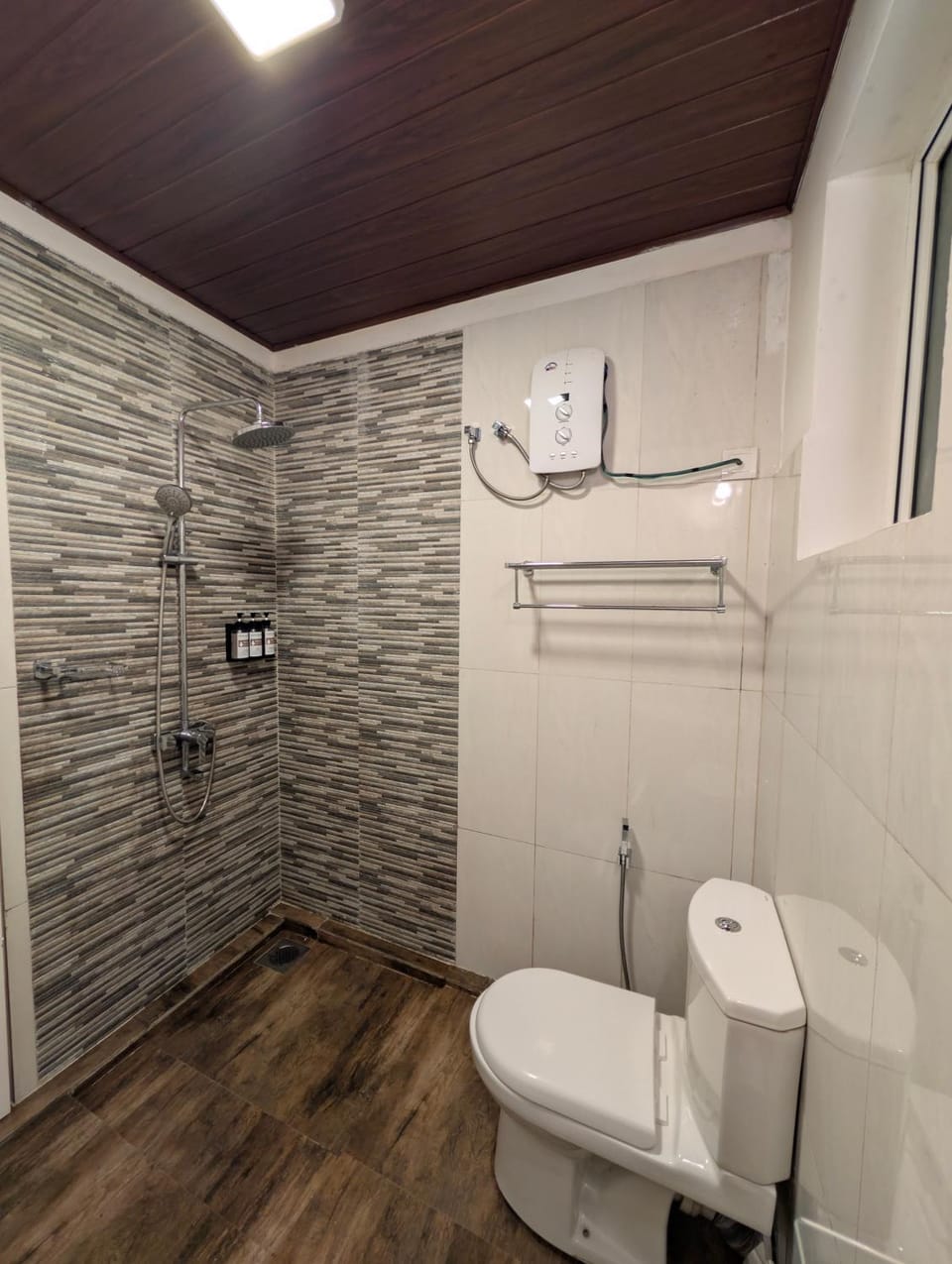 The Lakeside Stay Apartment in Nuwara Eliya