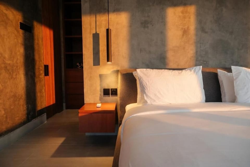 Pandan Oasis - Modern Pool Villa with View, Canggu Villa in North Kuta